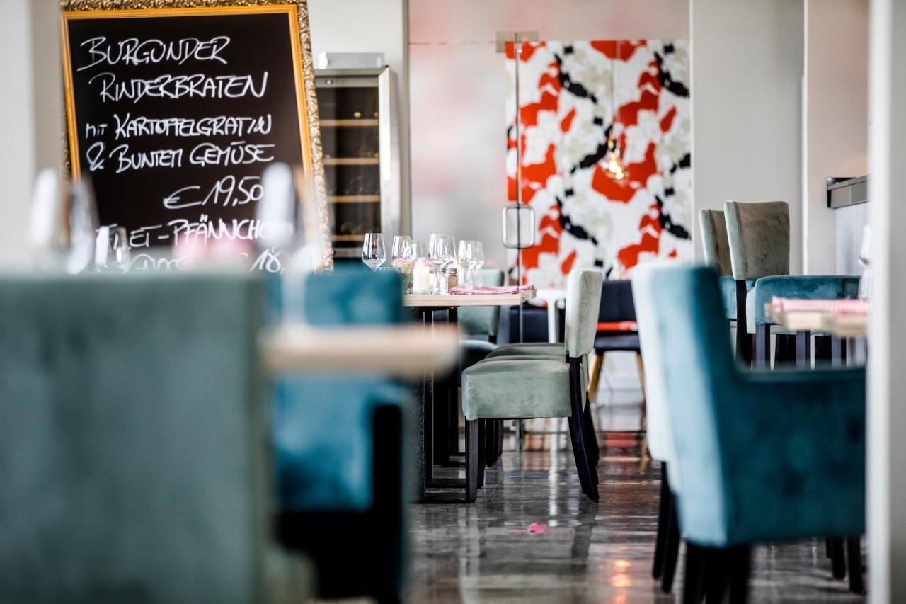 Hotel Faehrhaus Km734 Düsseldorf Zewnętrze zdjęcie