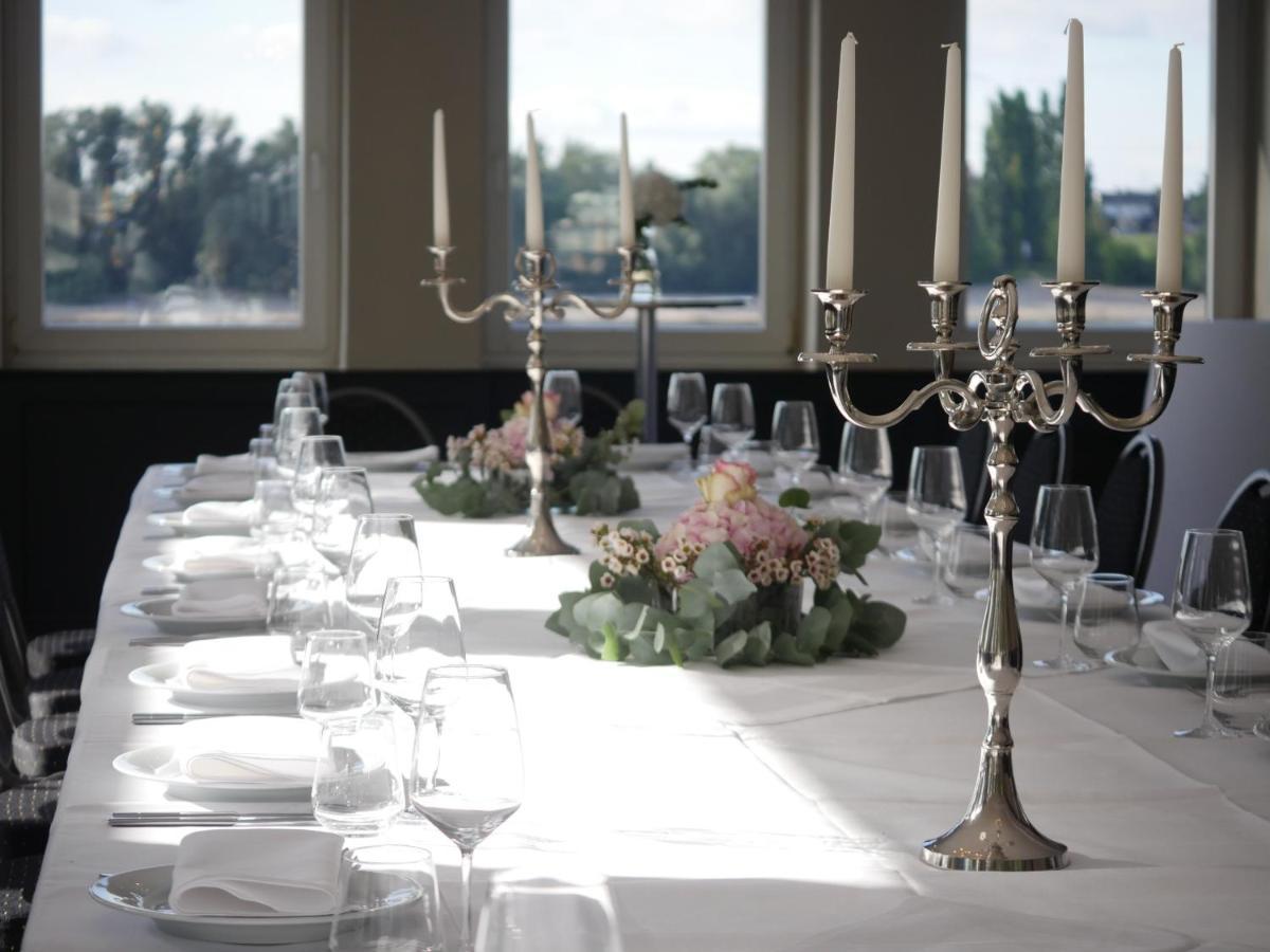 Hotel Faehrhaus Km734 Düsseldorf Zewnętrze zdjęcie