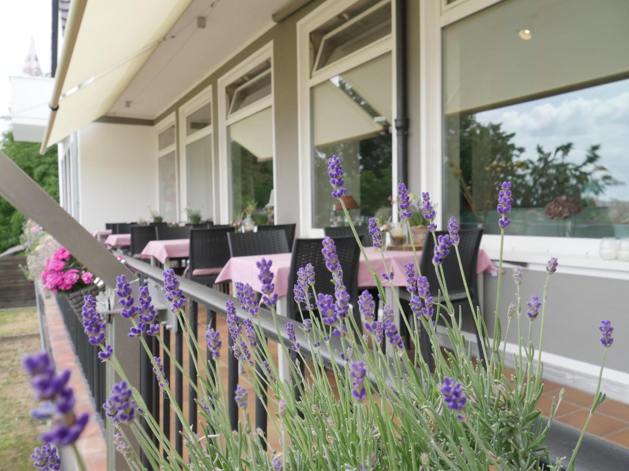 Hotel Faehrhaus Km734 Düsseldorf Zewnętrze zdjęcie