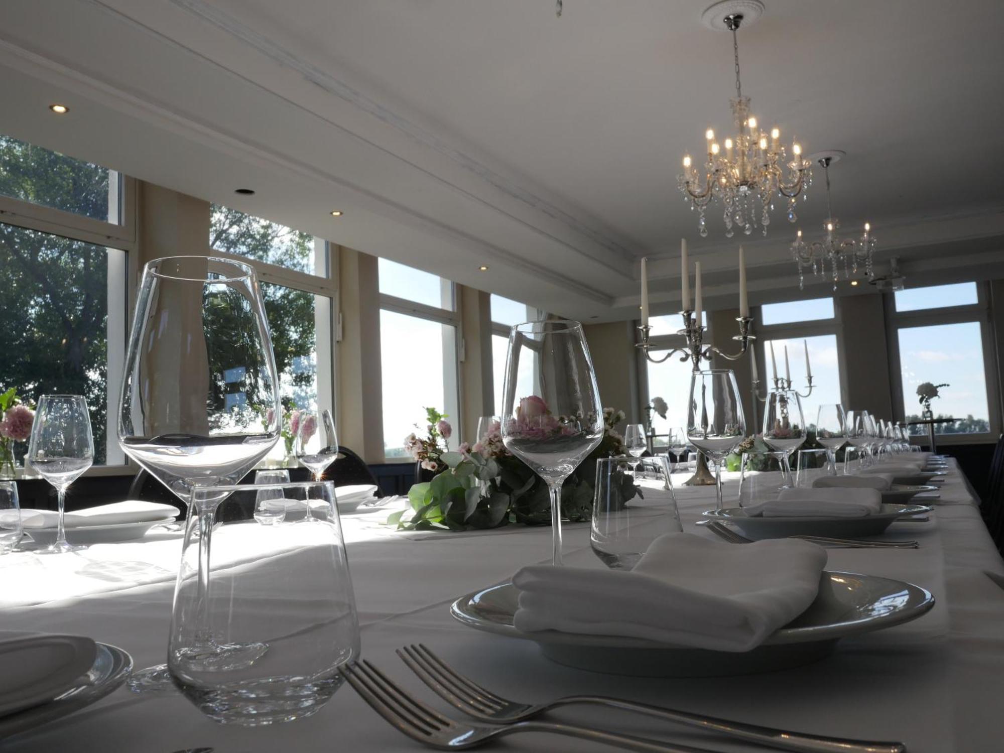 Hotel Faehrhaus Km734 Düsseldorf Zewnętrze zdjęcie